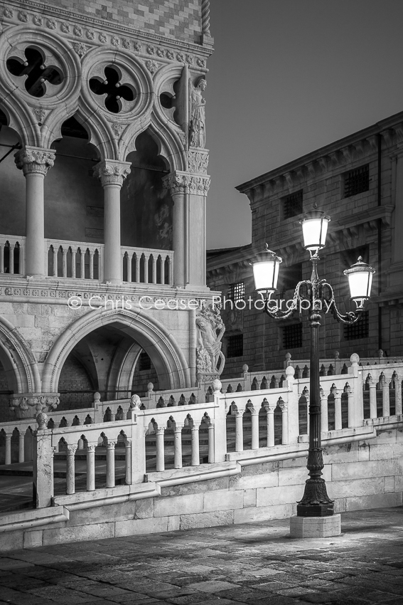 Shades Of Grey, Venice