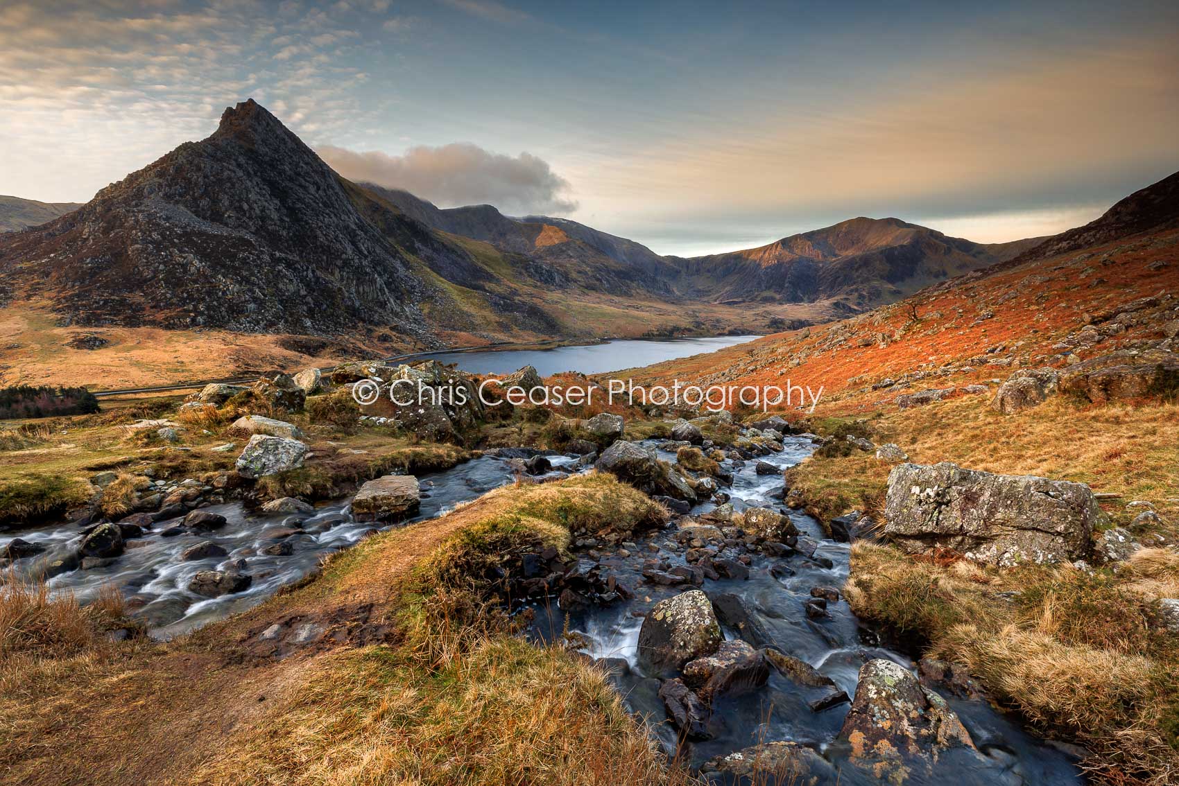 First Light, Afon Lloer