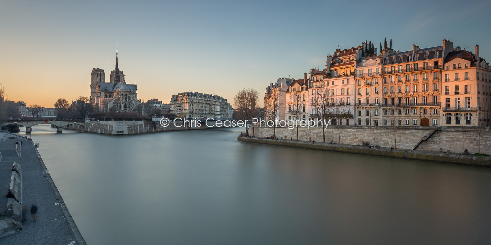 Fading Light, Paris