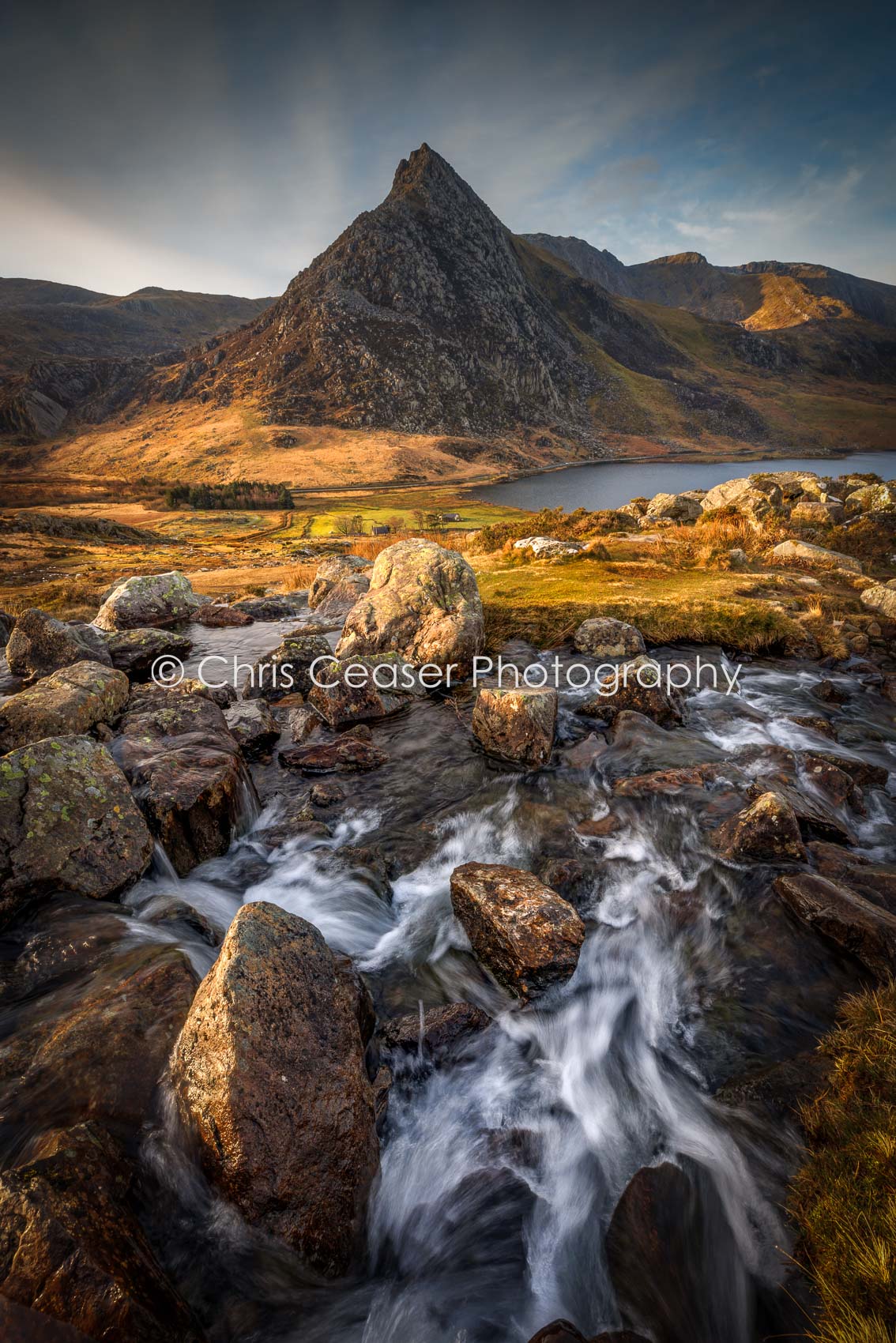 Cathcing The Light, Afon Lloer